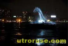 Фенове на Неси се стичат за юбилей на чудовището Фенове на Неси се стичат за юбилей на чудовището