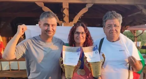 Труда, Румъния, 2023 г. Вляво е Велизар Владев, а вдясно - Даниел Петку.