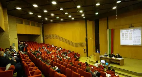 След три часа обсъждания и спорове отложиха Общия устройствен план