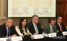 Калфин: 70% от бизнеса търси младежи със средно образование