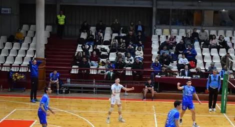 Волейболистите на полуфинал в турнира за купата на България