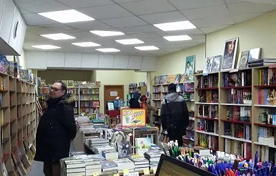 Книжарница &bdquo;Хермес&ldquo; прави подаръци за петия си рожден ден в Русе