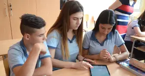 Дарение от Гьоте институт помага на ученици да усвояват немския език