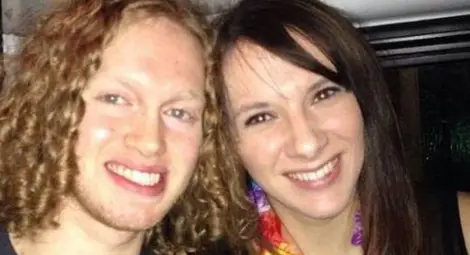 Неописуема трагедия: Граната разкъсала млада годеница, след като избягала от куршумите на терориста в Тунис