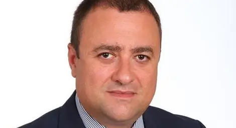 Иван Иванов