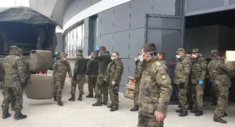 Военни превърнаха Спортната зала  в полева болница с 300 легла