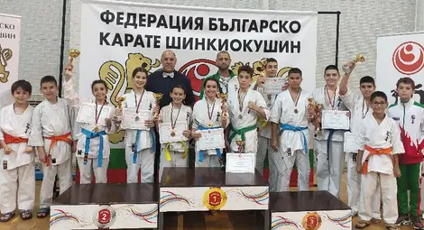 Младите сили на каратето в &bdquo;Русе&ldquo; с титли, сребро и бронз в Пловдив
