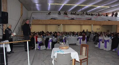 Валсовата зала в Две могили оживя за Въведение Богородично