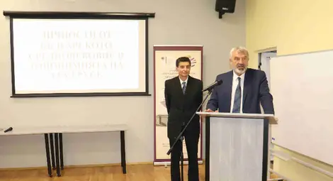 Ученици от Дойче шуле представиха изследване за личностите от Българското средновековие и топонимията на Русе