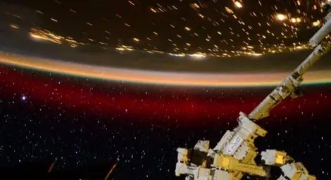 Увеличаването на космическия боклук може да предизвика въоръжен конфликт, предупреждават учени