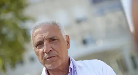 Падналата с асансьор жена все още е с опасност за живота