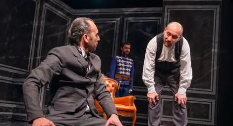 Сцена от спектакъла "Духът на поета"