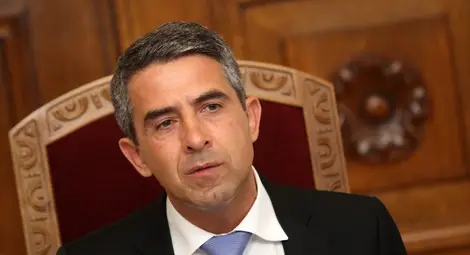 Плевнелиев: С две служебни правителства за месец ще станем за смях