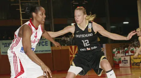 Ноел Куин тренира вчера за първи път в &bdquo;Булстрад Арена&ldquo;