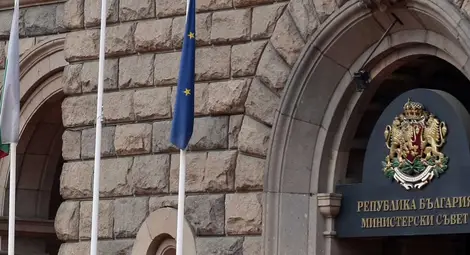 Политическата несигурност доведе до 17% спад в обществените поръчки