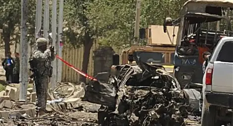 Най-малко 11 души загинаха при двоен самоубийствен атентат в Камерун