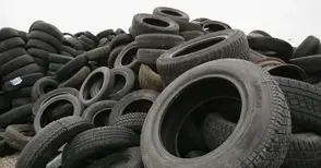 Украинци правят горива от стари гуми край Русе