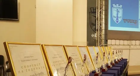 Щангите и боксът доминират във финала за Спортист на годината