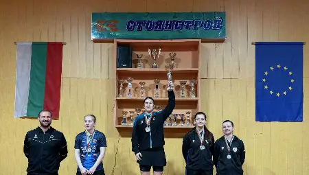 17-годишната Анита Петкова от "Дунав"-Русе държавна вицешампионка до 21 години по тенис на маса