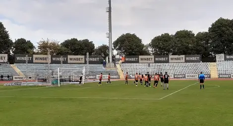 „Соколите“ громят със 7:0 на Изток „Соколите“ громят със 7:0 на Изток