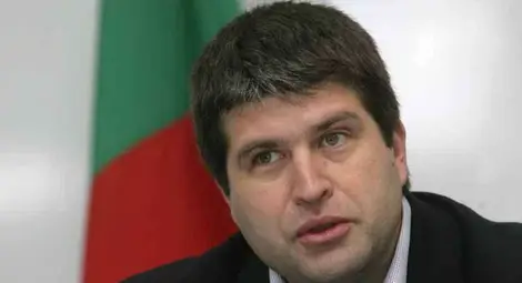 Три пъти по-бързо възстановяват ДДС на фирми, покриващи златния стандарт на НАП