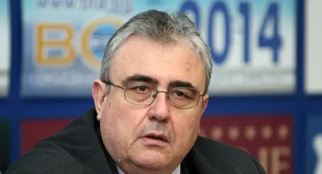 Огнян Минчев: Да изпратим в пенсия тези, които не разбират, че сме във война