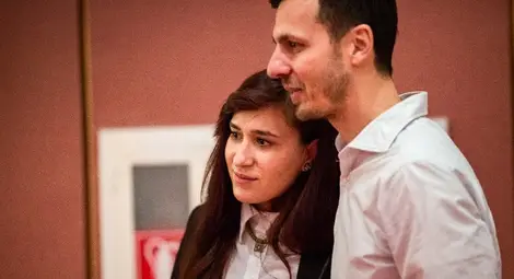 Сашо първо сънувал, че предлага на Ева брак на коледен концерт