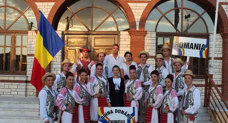 Ансамбъл &bdquo;Дойна Дунари&ldquo; изнася концерт за русенци