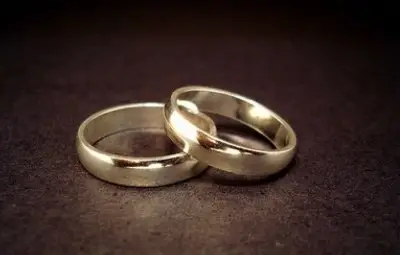 Шок в Казахстан: Младоженци се самоубиха заради отложена сватба