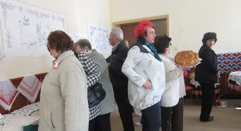 &bdquo;Бродирана красота&ldquo; подредиха  ряховски майсторки в читалището