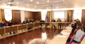 Драгомир Драганов: Не чакайте последния ден за снабдяване с евробанкноти и монети