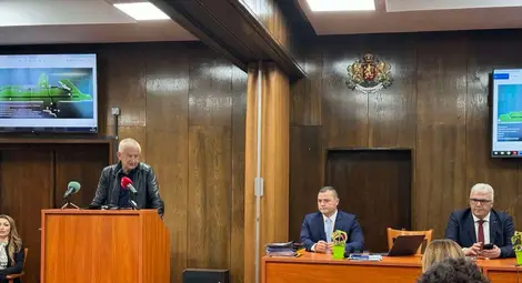 Операторът на Летище Русе съобщи за значителен напредък в изпълнението на поетите договорни ангажименти