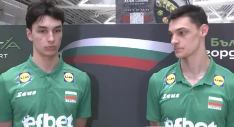 Братята Симеон и Александър Николови, синове на доскорошния национал Владимир Николов, са новите големи звезди на българския волейбол.		   Снимка: Интернет