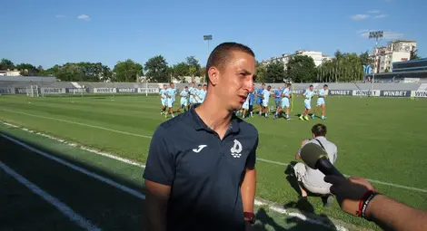 Юношите ще доиграят есенните мачове напролет