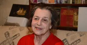 Надя Руменин изминава пътя от ябълките на Майстора до триумфа на балетната сцена