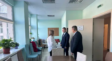 Потребителите на бившия Дом "Майка и дете" в Русе отбелязаха Бабинден