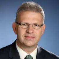 Консултант от Европа преподава в Русе как се финансира стартиращ бизнес