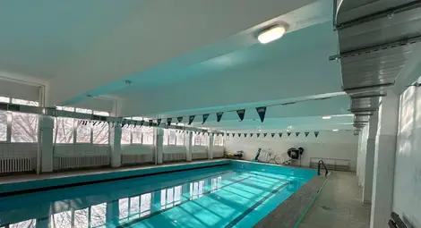 Завърши мащабният ремонт на басейна в Спортното училище в Русе