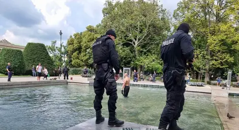 Неадекватен културист предизвика смут и хаос на централния площад