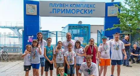 Делфините на Скури с 21 медала от първия национален турнир по адаптирано плуване Делфините на Скури с 21 медала от първия национален турнир по адаптирано плуване