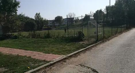 &bdquo;Спортни имоти&ldquo; ще ремонтира къртичата поляна до Жабешкото