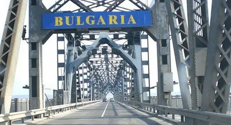 Ремонт затваря Дунав мост няколко нощи по 5-6 часа Ремонт затваря Дунав мост няколко нощи по 5-6 часа