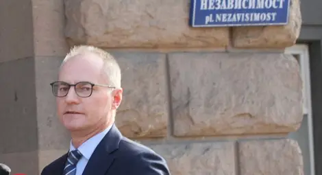 Лозан Панов: Най-важният въпрос е как ще продължи реформата