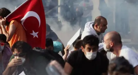 Нови сблъсъци в Анкара и Истанбул