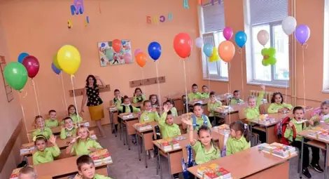 "Гласуване" с рисунки срещу "зимата" от стените на педиатричните отделения в България "Гласуване" с рисунки срещу "зимата" от стените на педиатричните отделения в България