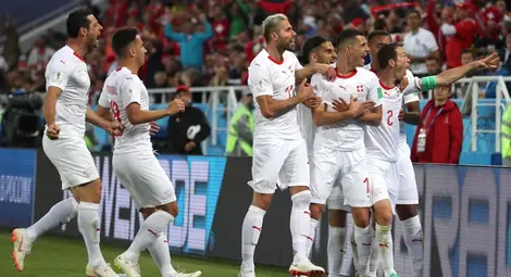 Швейцария съкруши Сърбия след обрат и завърза интригата в Група "Е"