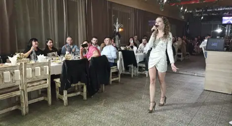 Светлозара Димитрова и Пламен Атанасов покориха  върха на конкурса Мис и Мистър Топ лица на Русе /галерия/