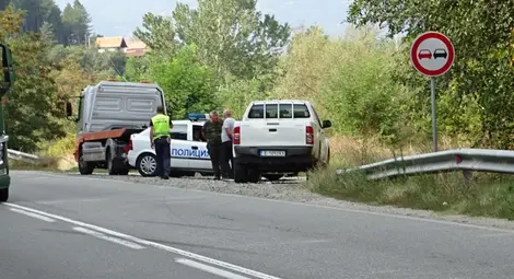 Две катастрофи за час на пътя Симитли-Банско, един е пострадал