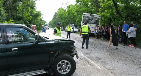 Катастрофиралият рейс с шивачки ударен и от румънски моторист
