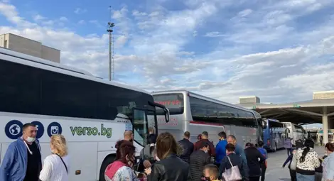 Българите ще влизат в Турция със сертификат за ваксина или документ за антитела